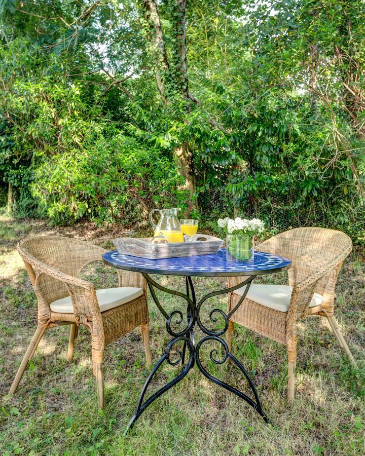 Les Eaux Qui Rient Bed & Breakfast ซองกีเนต์ ภายนอก รูปภาพ